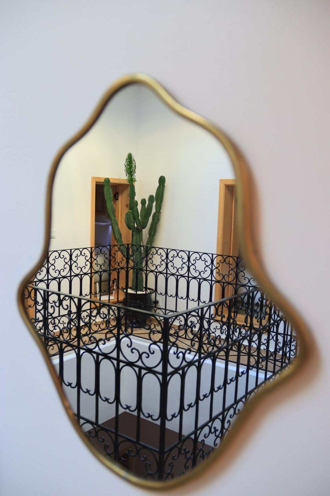 Riad Zhor Tanger - Medina Bagian luar foto