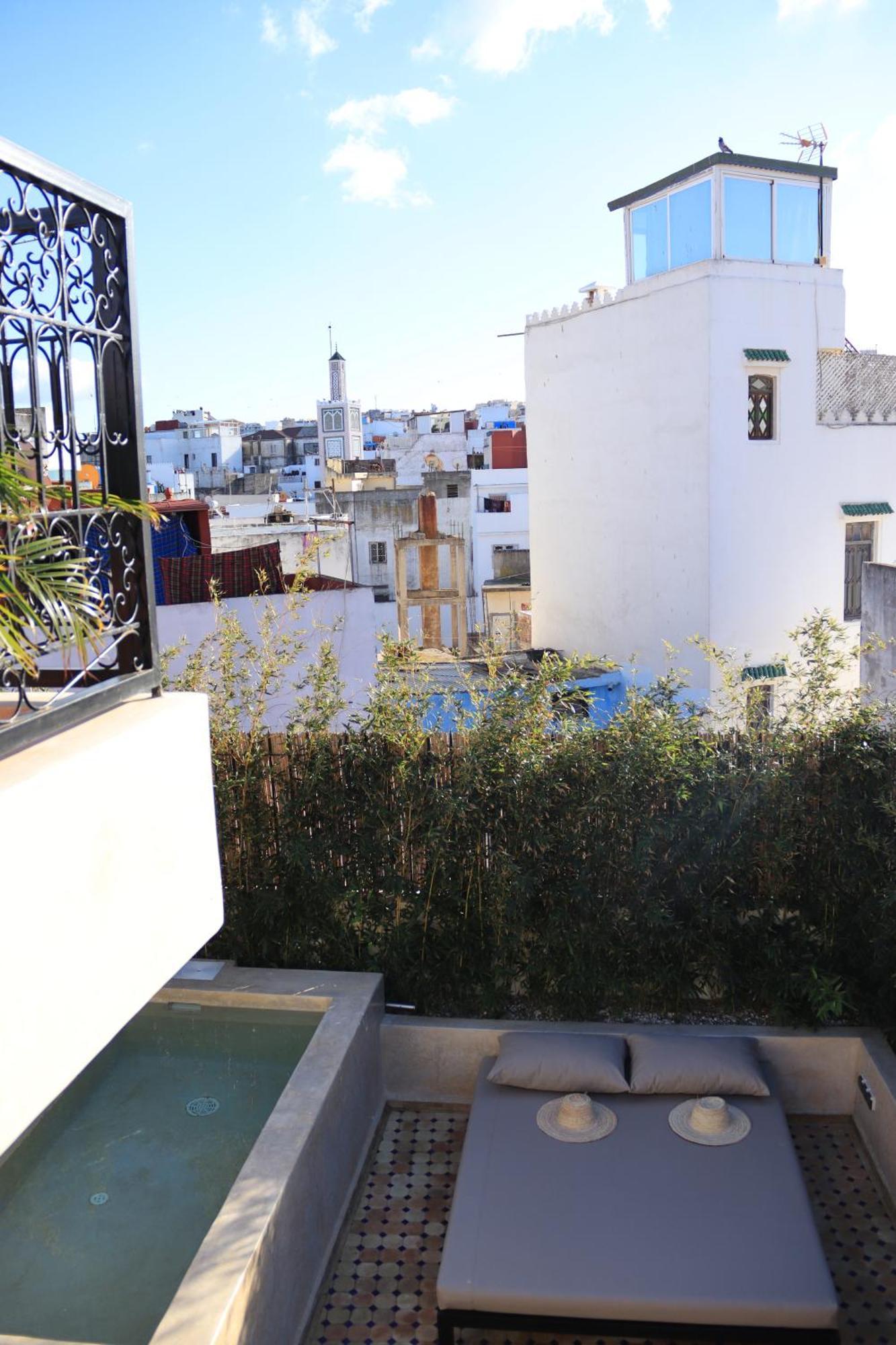 Riad Zhor Tanger - Medina Bagian luar foto