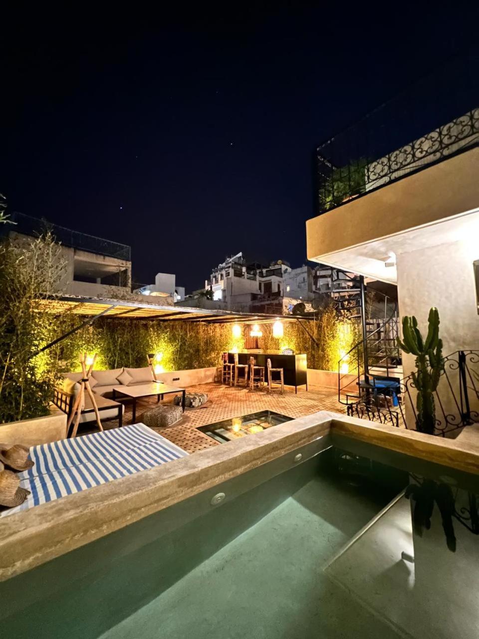 Riad Zhor Tanger - Medina Bagian luar foto