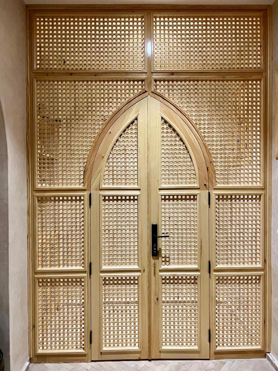 Riad Zhor Tanger - Medina Bagian luar foto